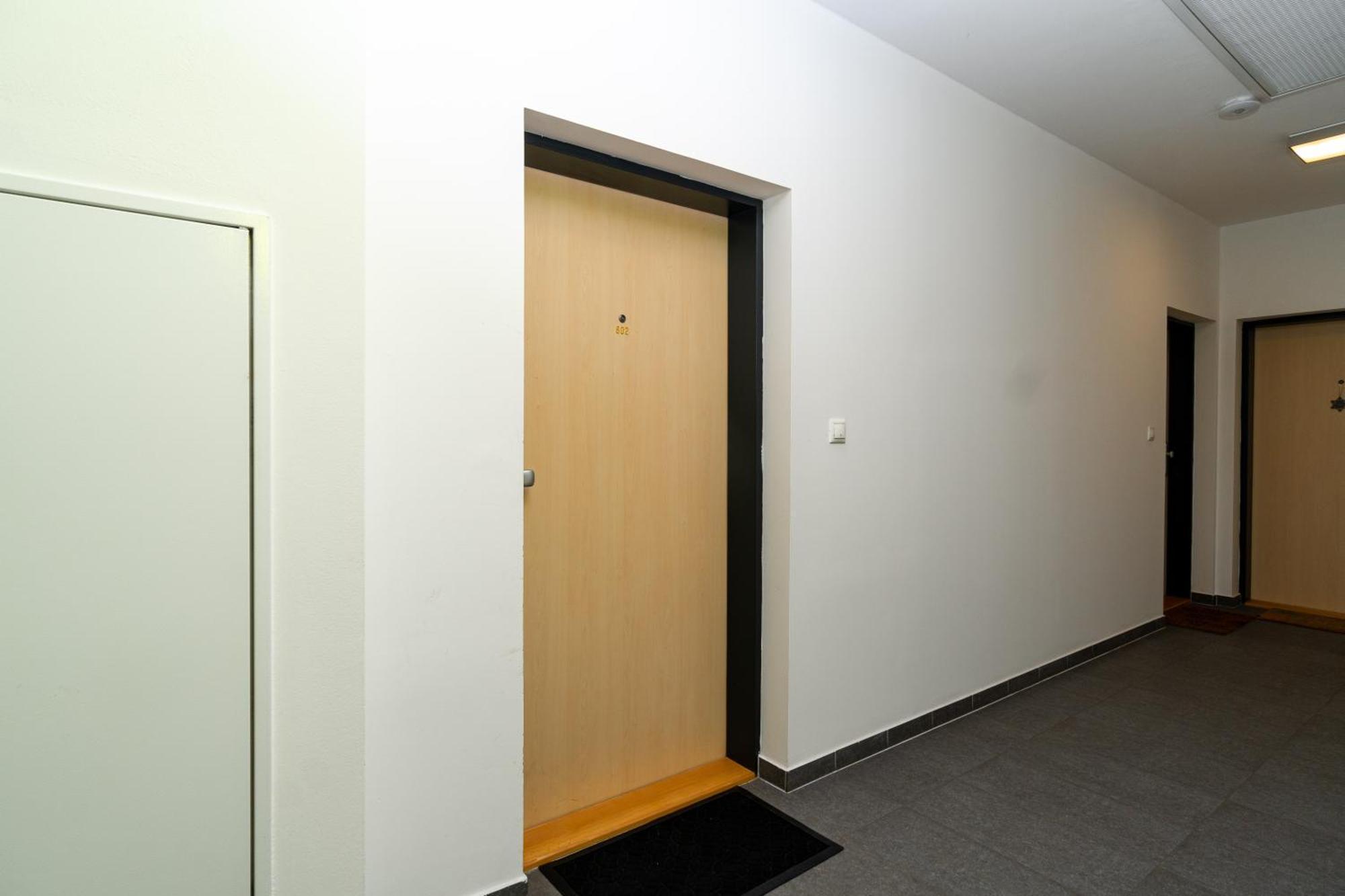 Bnb New Beautiful Apartment In The Center Of Ostrava With Option Garage Parking Экстерьер фото